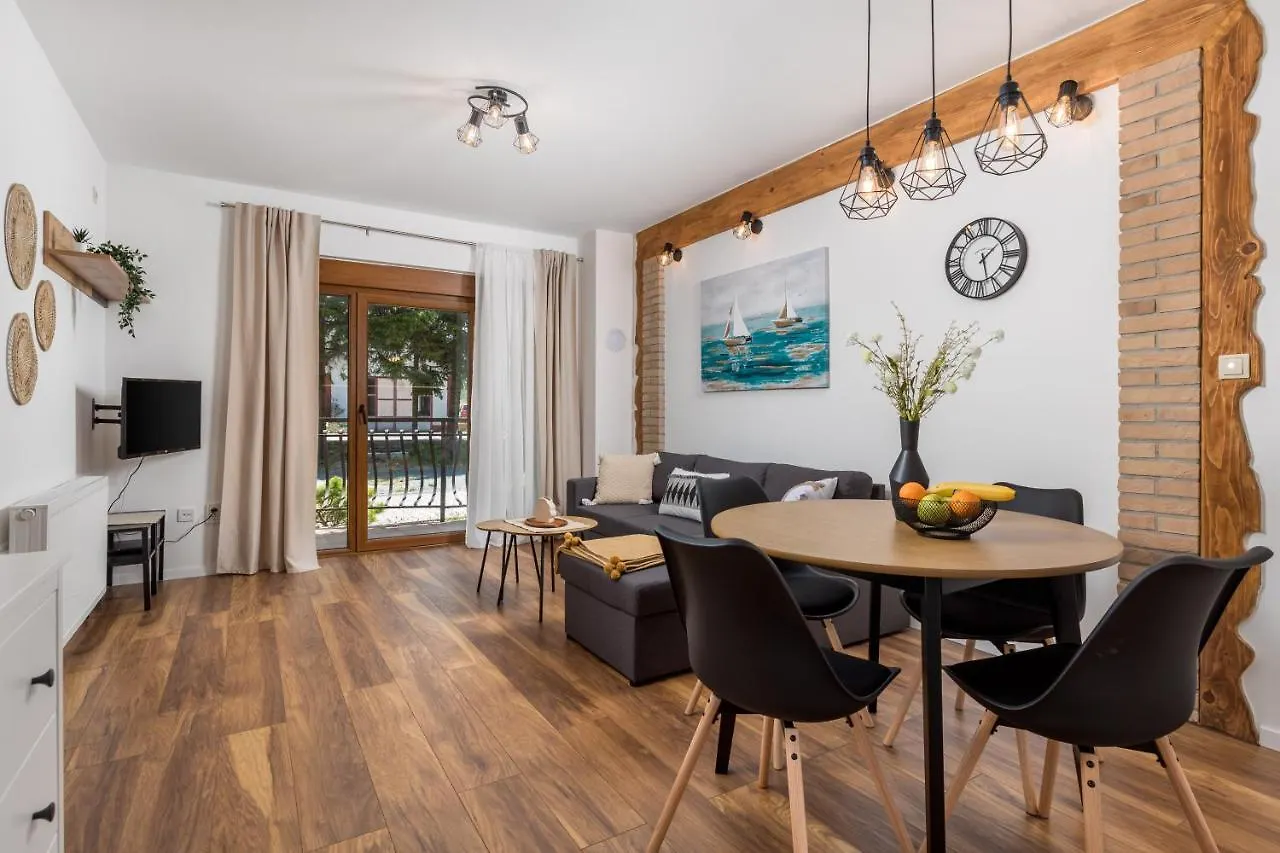 Apartman Roko Vrata 0*,