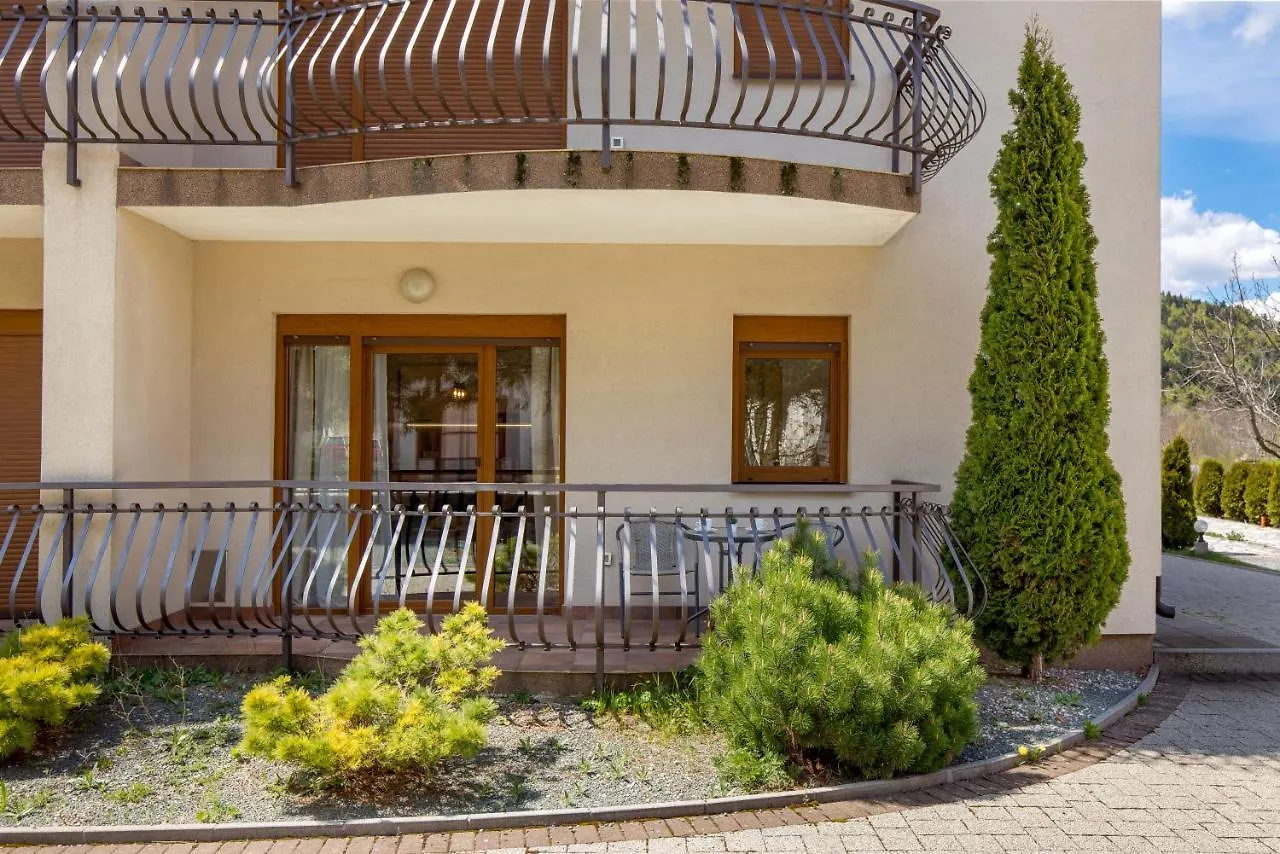 Apartman Roko Vrata 0*,  Croatia